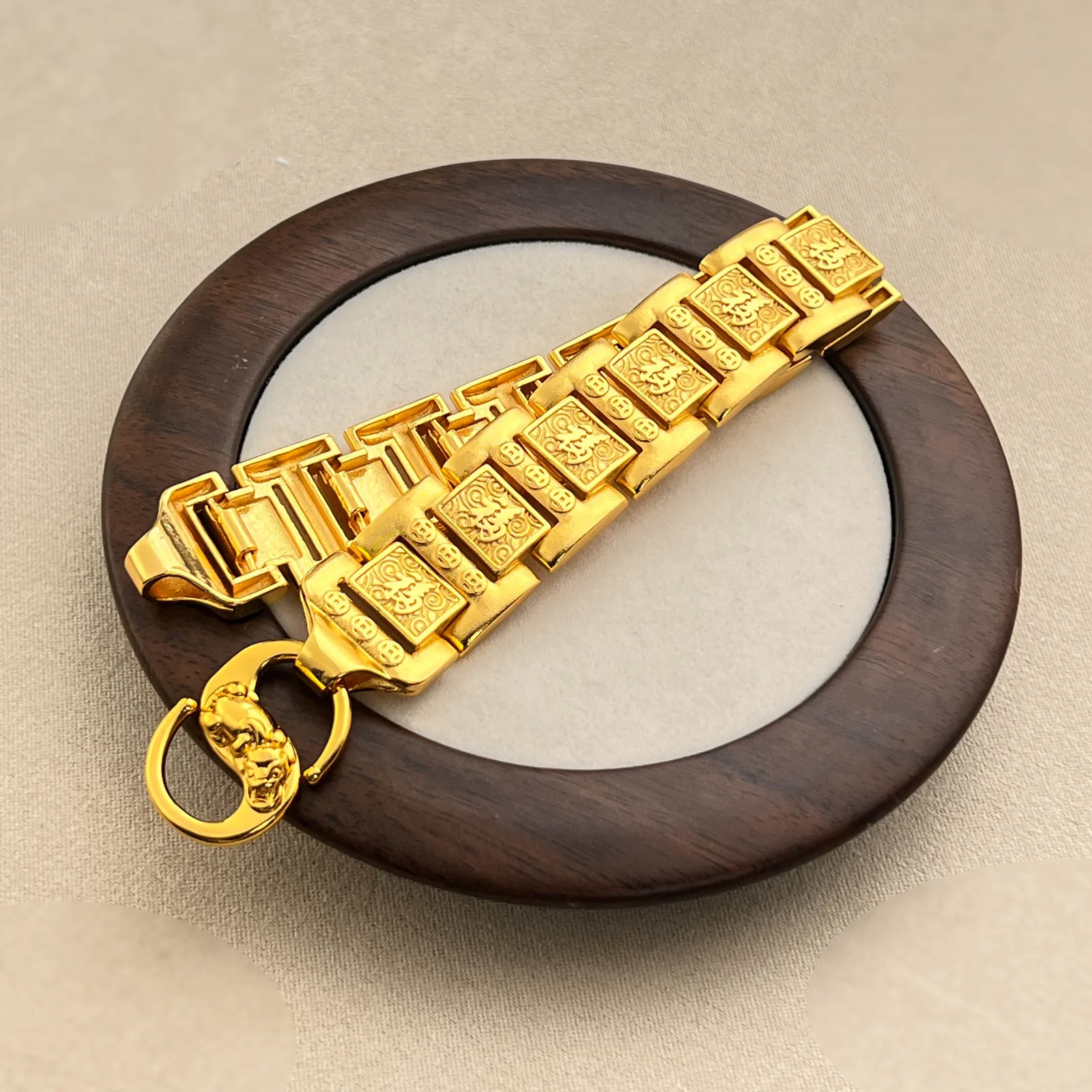ShinyGold Luxurious exquisite  - огляд і ціна Luxury Watch Service