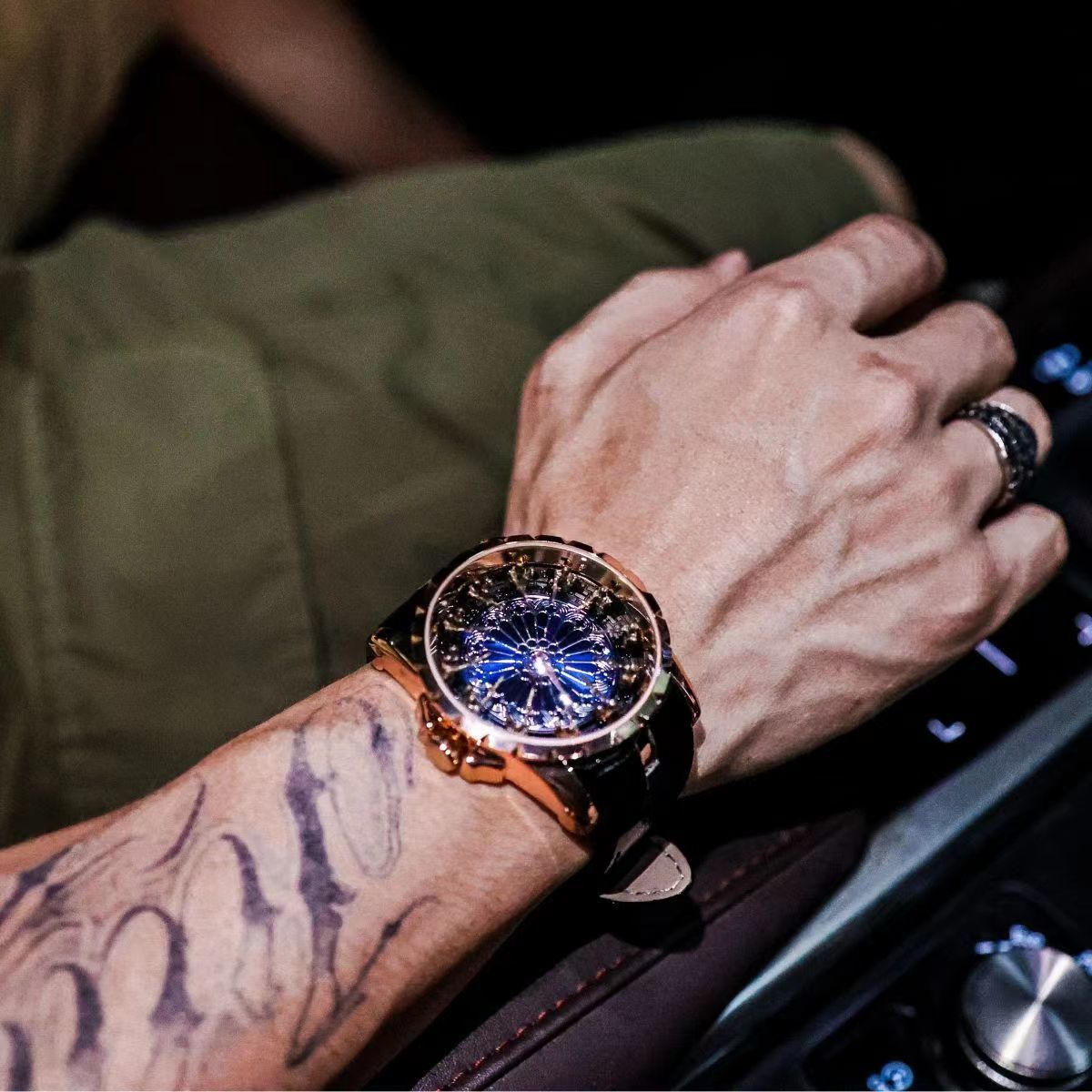 Top-Tier Luxury and Elegant Me - огляд і ціна Luxury Watch Tier